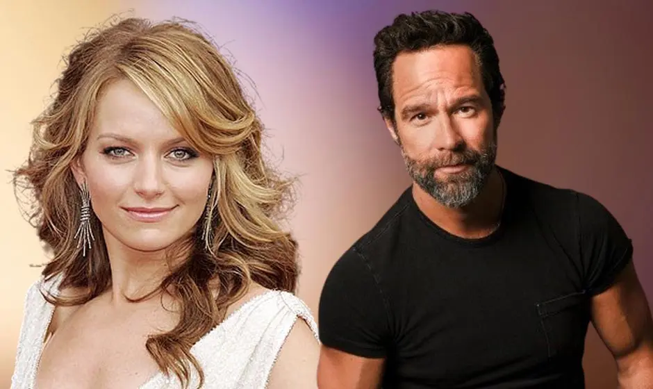 Becki Newton Husband Chris Diamantopoulos